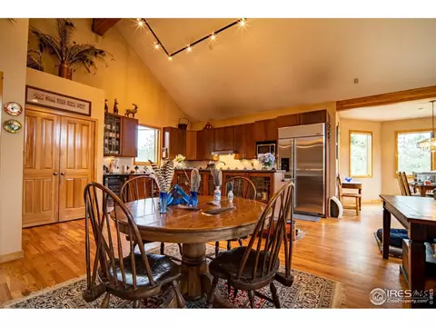 Dining - 237 Puma Dr, Boulder, CO 80302 photo 2 of 3