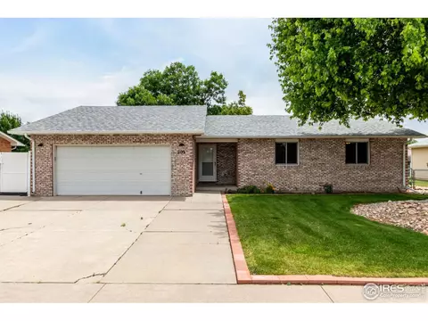 209 E Chestnut St, Windsor, CO 80550