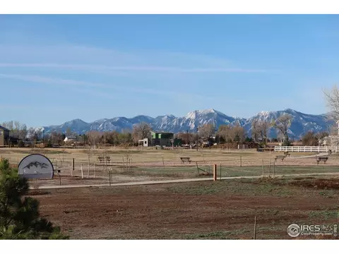 4859 Maxwell Ave, Longmont, CO 80503