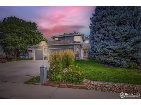 2465 Mapleton Cir, Longmont, CO 80503 photo 4