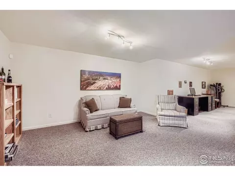 2465 Mapleton Cir, Longmont, CO 80503 photo 27