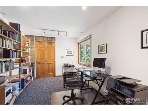 7290 Mount Sherman Rd, Longmont, CO 80503 photo 4
