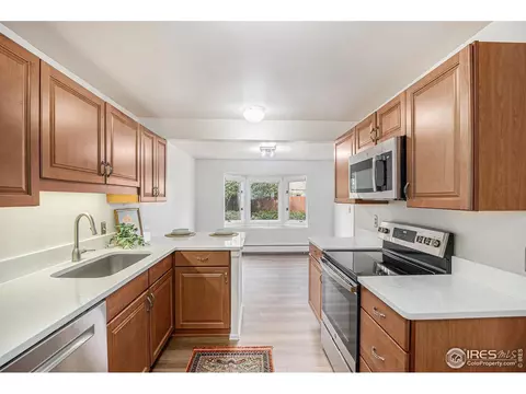 2254 Spruce St #A, Boulder, CO 80302 photo 2