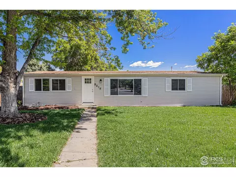 8416 Peakview Dr, Fort Collins, CO 80528