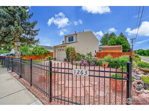 1263 Meadow St, Longmont, CO 80501 photo 4
