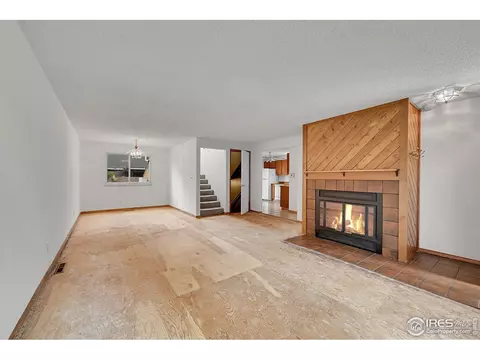 1263 Meadow St, Longmont, CO 80501 photo 11