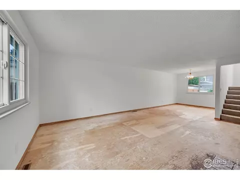 1263 Meadow St, Longmont, CO 80501 photo 10