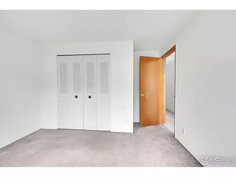 1263 Meadow St, Longmont, CO 80501 photo 23