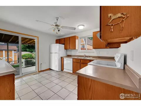 1263 Meadow St, Longmont, CO 80501 photo 12