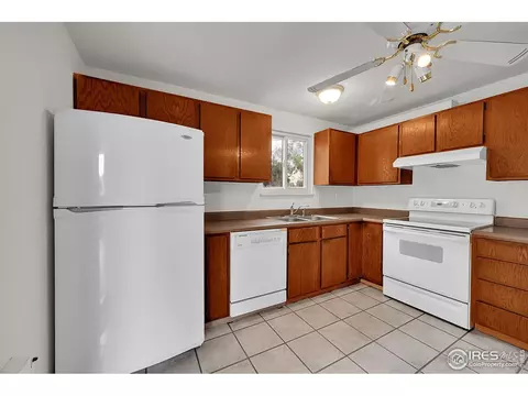 1263 Meadow St, Longmont, CO 80501 photo 13