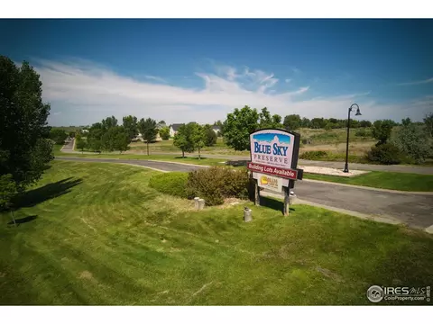 71 Lakeview Cir, Fort Morgan, CO 80701