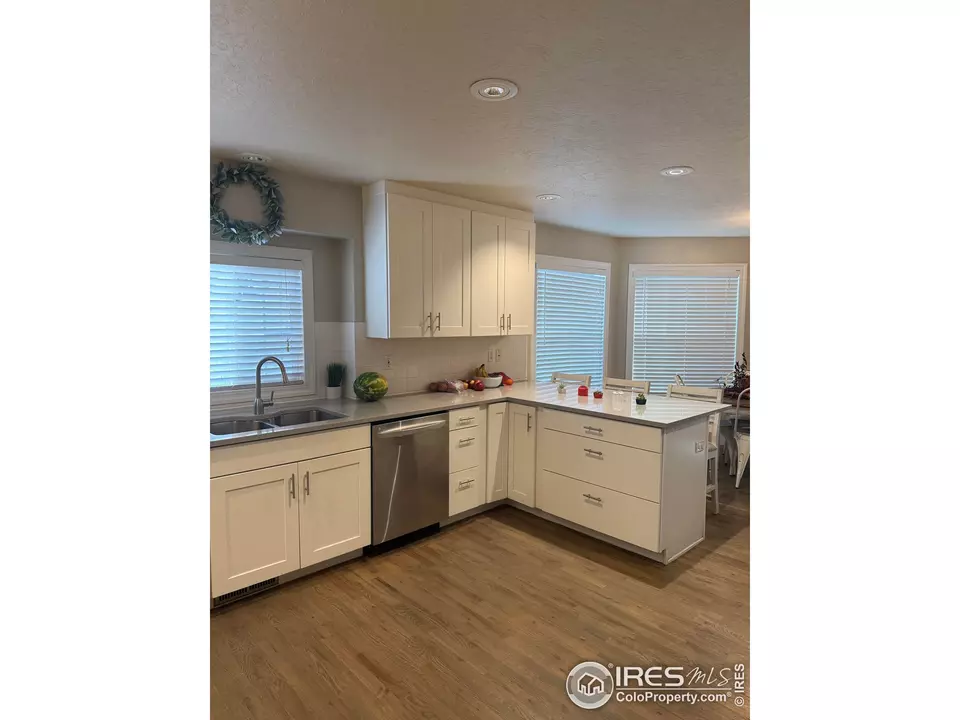 Kitchen - 1460 Hawkridge Rd, Eaton, CO 80615 photo 2 of 2