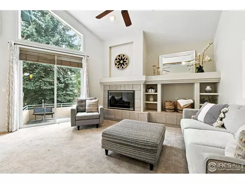 4332 Clay Commons Ct, Boulder, CO 80303 photo 2
