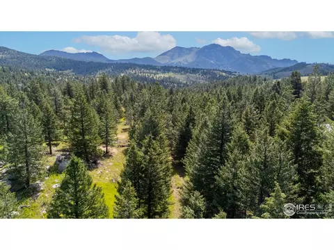 4 Lakeshore Park Rd, Boulder, CO 80302