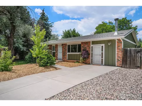 525 Ponderosa Dr, Fort Collins, CO 80521