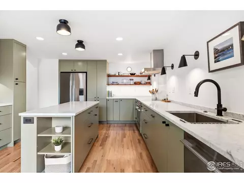3675 Roundtree Ct, Boulder, CO 80304 photo 11