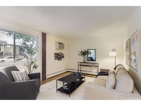1842 Canyon Blvd #111, Boulder, CO 80302