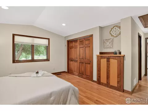 31820 S Saint Vrain Dr, Lyons, CO 80540 photo 18