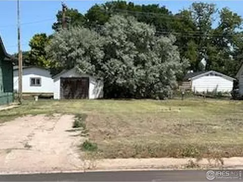 315 Iowa Ave, Stratton, CO 80836