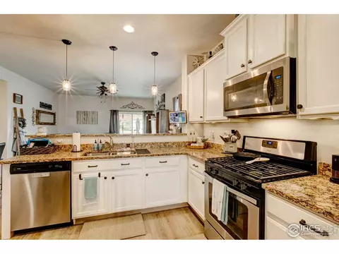 11209 Charles St, Longmont, CO 80504 photo 8