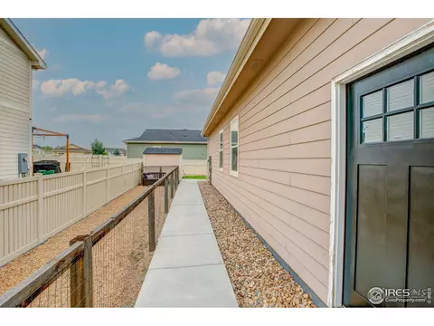 11209 Charles St, Longmont, CO 80504 photo 34