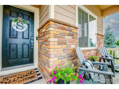 11209 Charles St, Longmont, CO 80504 photo 2