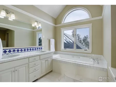 Bath - 8400 Middle Fork Rd, Boulder, CO 80302 photo 1 of 1
