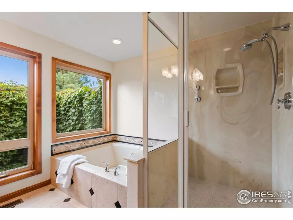 Bath - 2305 Turnberry Rd, Fort Collins, CO 80524 photo 2 of 5