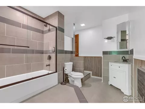 Bath - 57 Nelson St, Ward, CO 80481 photo 1 of 2