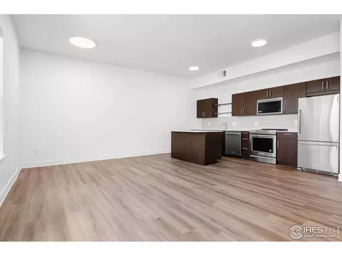 Living - 1707 Walnut St #208, Boulder, CO 80302 photo 4 of 8