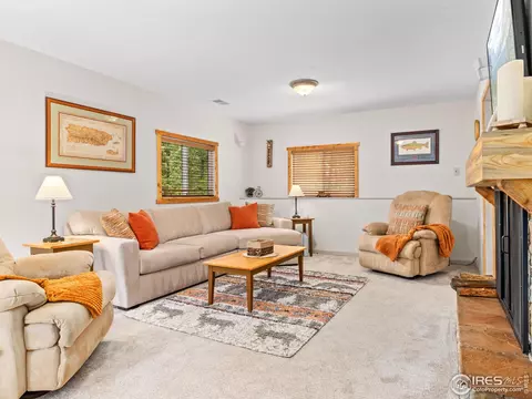 Living - 745 Hickory Dr, Lyons, CO 80540 photo 4 of 5