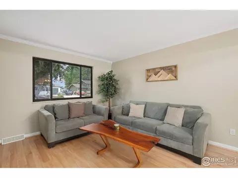 1609 39th St, Evans, CO 80620 photo 4