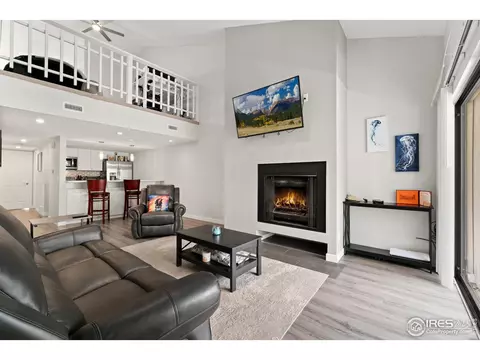 1160 S Monaco Pkwy #6, Denver, CO 80224