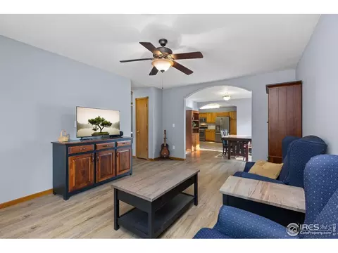 305 E Colorado Ave, Berthoud, CO 80513 photo 9