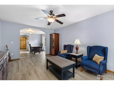 305 E Colorado Ave, Berthoud, CO 80513 photo 8