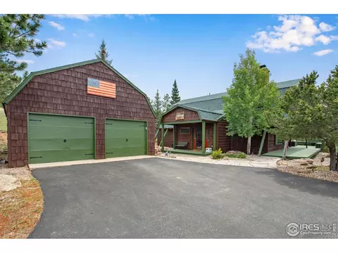 855 Mount Champion Dr, Livermore, CO 80536