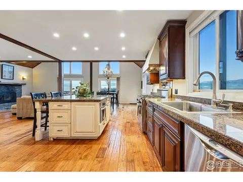 531 Sky Trail Rd, Boulder, CO 80302 photo 3