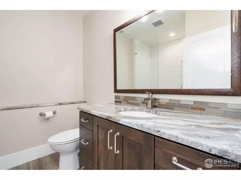 Bath - 524 Nesting Eagles Way, Berthoud, CO 80513 photo 6 of 7