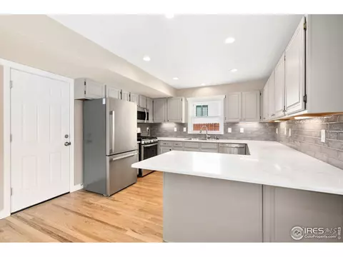 560 S 9th St, Berthoud, CO 80513 photo 9