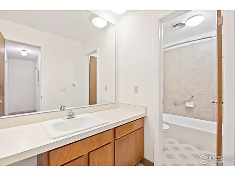 Bath - 1895 Alpine Ave #G21, Boulder, CO 80304 photo 1 of 2