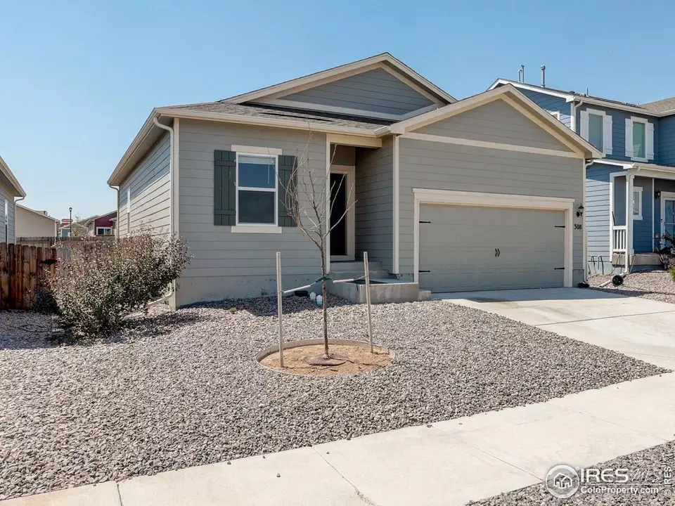 Exterior - 308 Bowles St, Keenesburg, CO 80643 photo 4 of 4