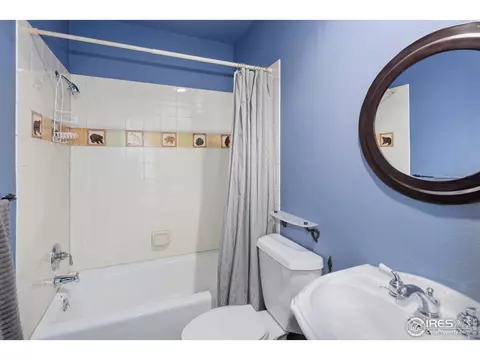 Bath - 8558 Flagstaff Rd, Boulder, CO 80302 photo 1 of 4