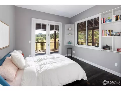 Bedroom - 8558 Flagstaff Rd, Boulder, CO 80302 photo 2 of 4