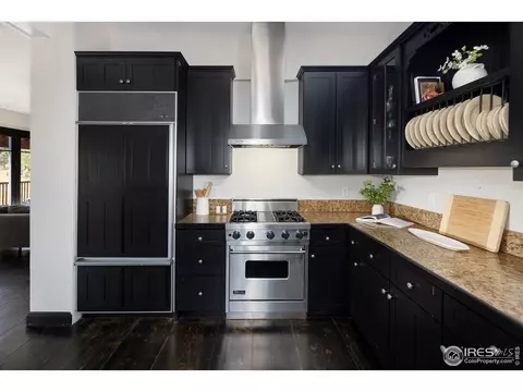 Kitchen - 8558 Flagstaff Rd, Boulder, CO 80302 photo 1 of 3