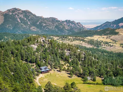 8558 Flagstaff Rd, Boulder, CO 80302