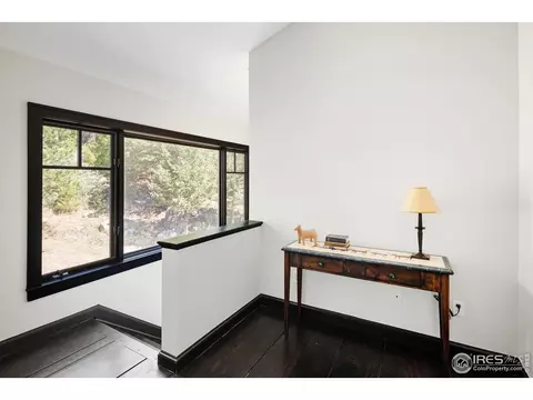Entry Way - 8558 Flagstaff Rd, Boulder, CO 80302 photo 2 of 2