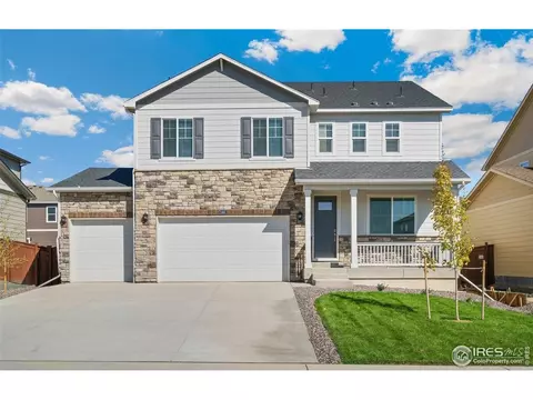 203 Sparrow Dr, Johnstown, CO 80534