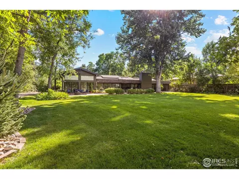 Exterior - 819 Gapter Rd, Boulder, CO 80303 photo 6 of 7