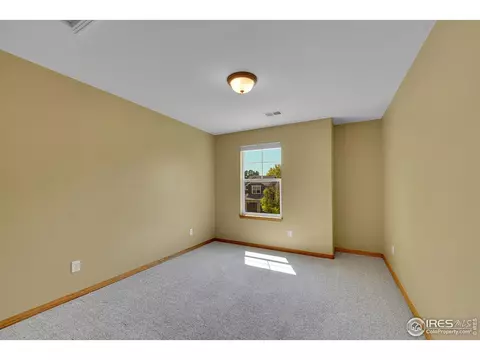 847 Tanager Cir, Longmont, CO 80504 photo 27