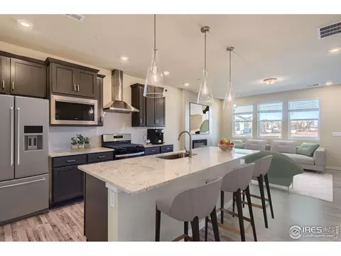 764 Nob Hill Ln, Fort Collins, CO 80524